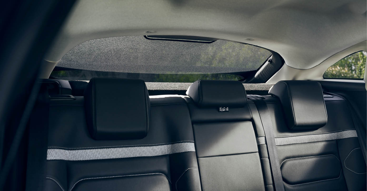 CITROEN ALL NEW CITROEN C4 Sunblind for rear windscreen